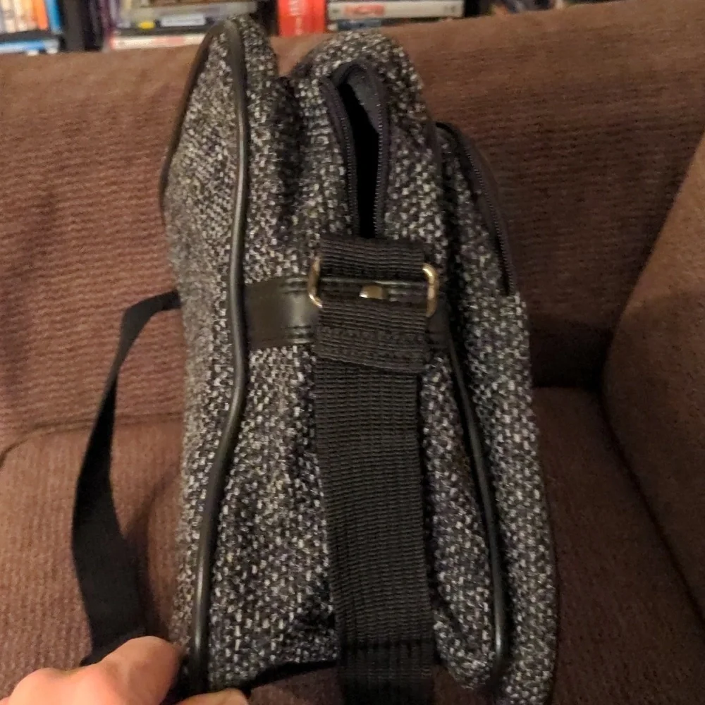 NWT Olympia International Carry-on Dark Gray and Brown Jute Tweed Strapped Bag